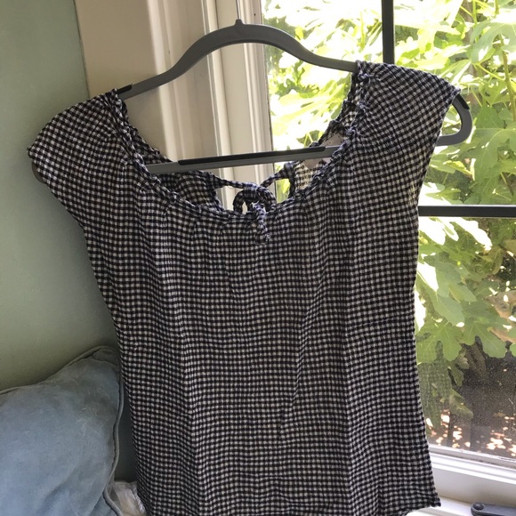 Plaid Short Sleeve Blouse - Picture 5 of 5
